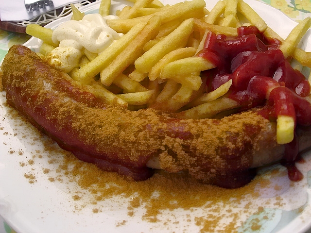 Frisch gegrillt beim RAM-IMBISS